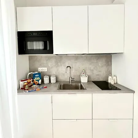 Andrea's 12 Apartamento *