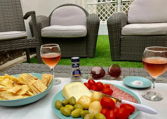 Andrea's 12 公寓 *