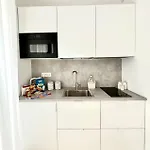 Andrea's 12 Appartement *