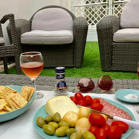 Andrea's 12 Appartamento *