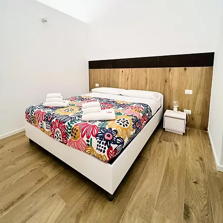 Apartment Andrea's 12 *