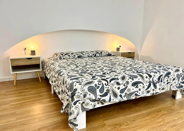 Apartment Andrea's 12 *