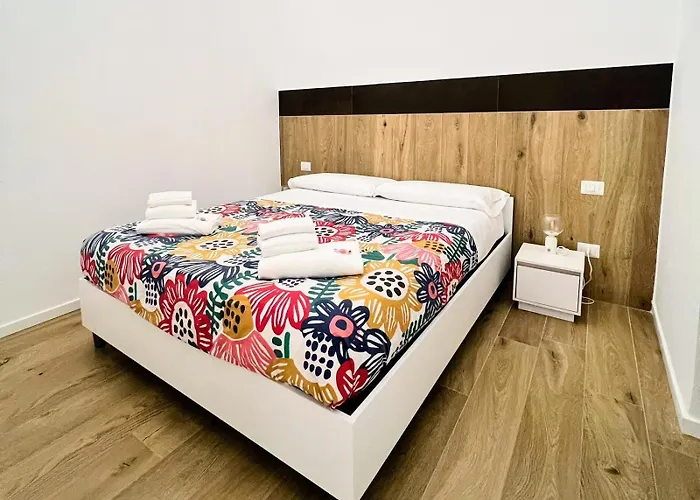 Apartment Andrea's 12 *